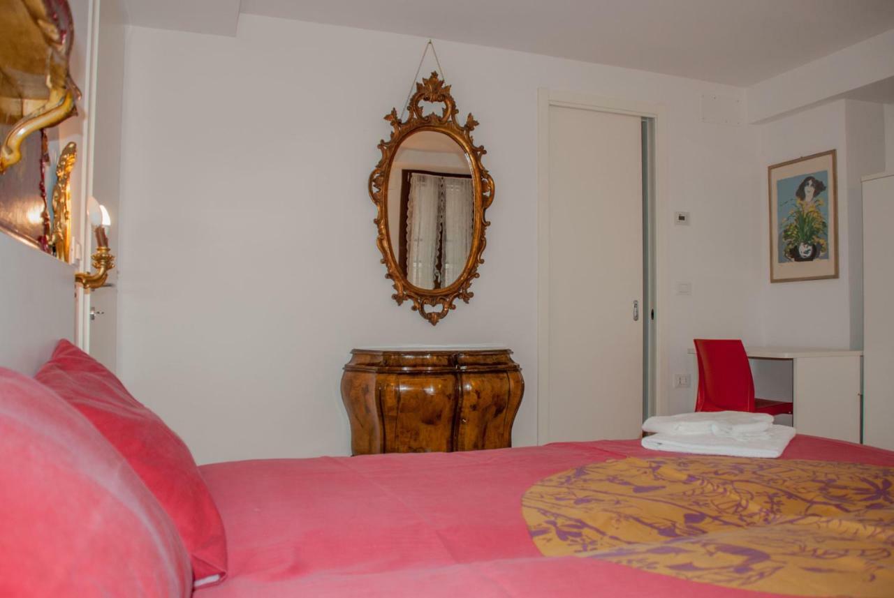 Ca' Priuli 1 * Venice